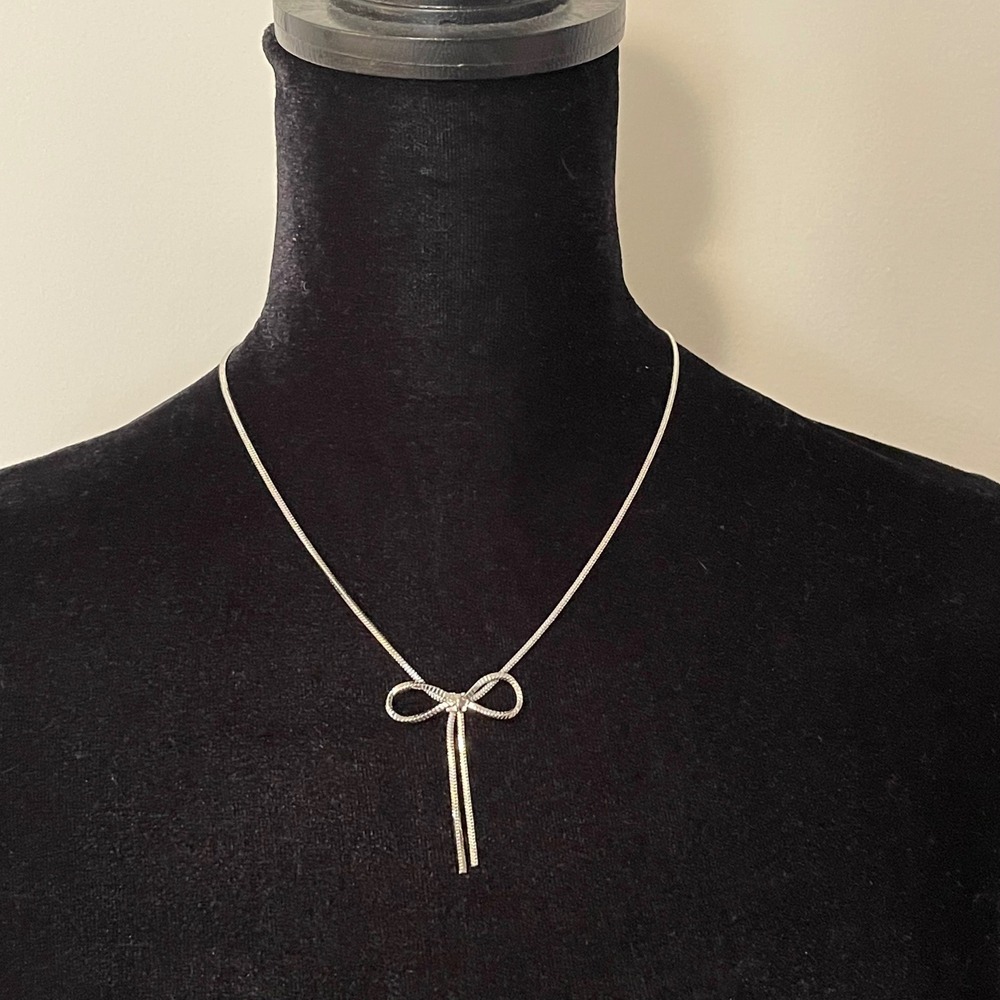 Pura Vida Silver Bow Necklace Adjustable Snake Chain Delicate‎ Charm Pendant